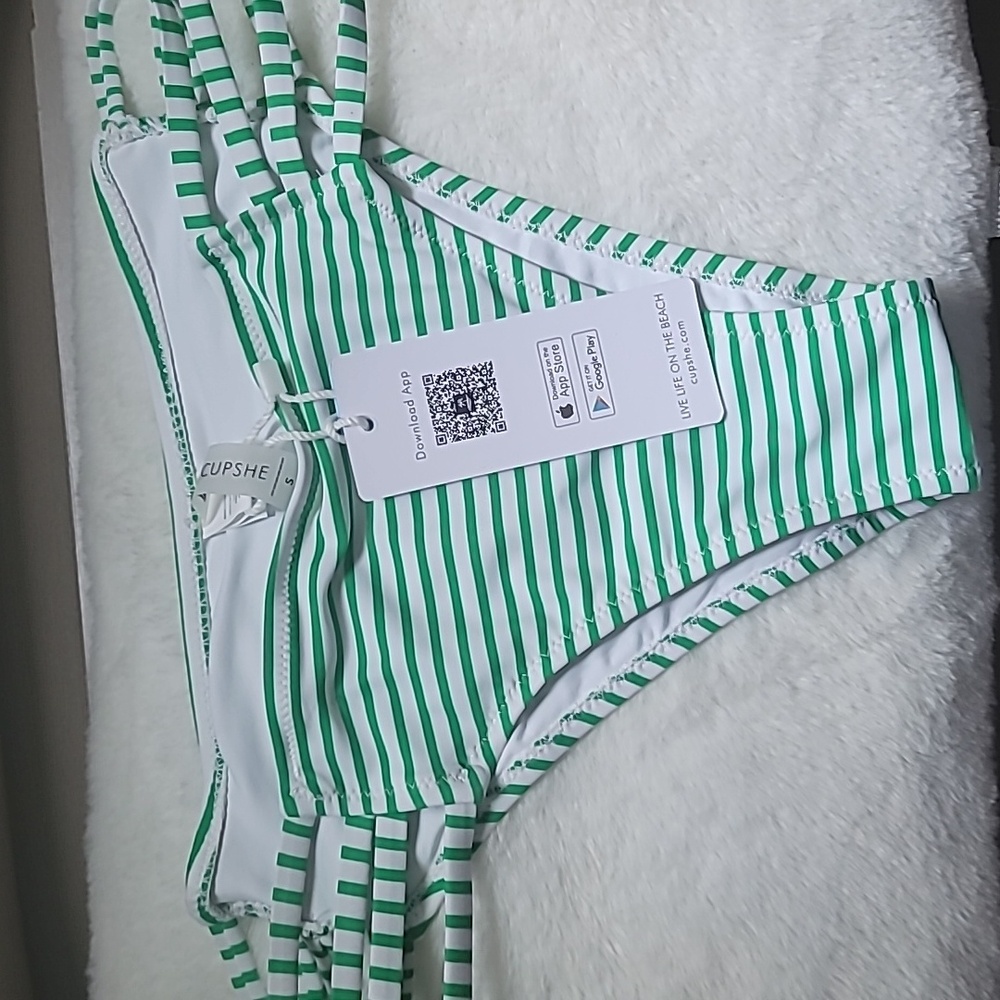 Live life on the beach! CUPSHE bikini bottom. Green Striped NWT swimwear